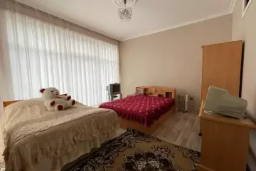 Aylıq Kirayə Həyət Evi Badamdarda