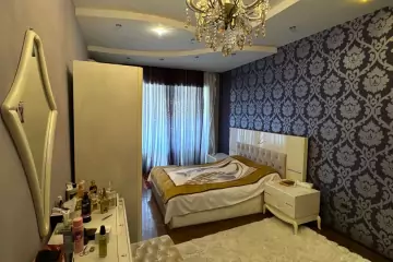 Satılır Yeni Tikili Gənclikdə