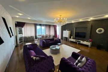 Satılır Yeni Tikili Gənclikdə 