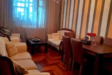 Satılır Köhnə Tikili Biləcəridə