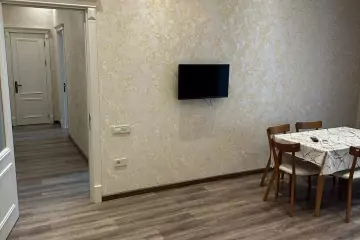Aylıq Kirayə Yeni Tikili şərq Bazarında