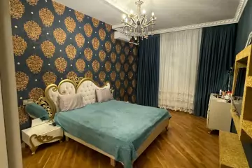 Satılır Yeni Tikili 8-ci Kilometrdə