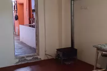 Satılır Həyət Evi Sabunçu Qəsəbəsida