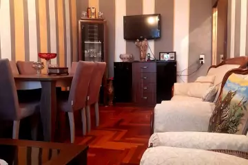 Satılır Köhnə Tikili Biləcəridə