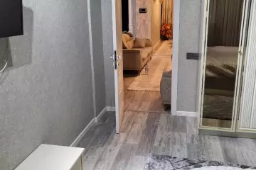 Satılır Yeni Tikili Bakı Kinoteatrıda
