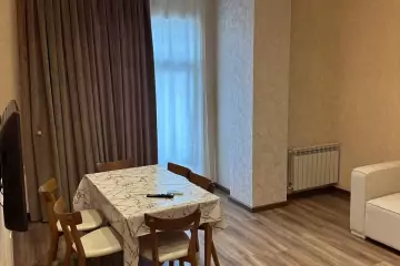 Aylıq Kirayə Yeni Tikili şərq Bazarında