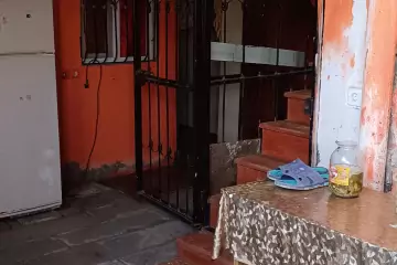 Satılır Həyət Evi Sabunçu Qəsəbəsida