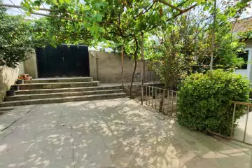 Satılır Həyət Evi Maştağada 