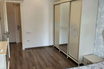 Aylıq Kirayə Yeni Tikili şərq Bazarında
