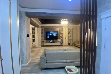 Satılır Yeni Tikili Bakı Kinoteatrıda 