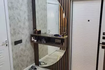 Satılır Yeni Tikili Bakı Kinoteatrıda