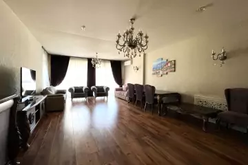 Aylıq Kirayə Yeni Tikili Ağ şəhər Kompleksində