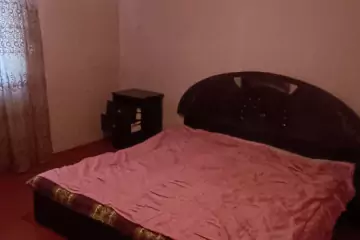 Satılır Həyət Evi Sabunçu Qəsəbəsida