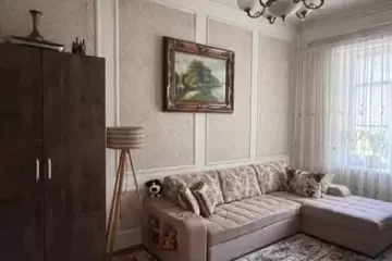 Satılır Köhnə Tikili Qara şəhərda