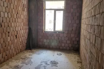 Satılır Yeni Tikili Sarayda