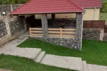 Günlük Kirayə Həyət Evi Quba Rayonunda