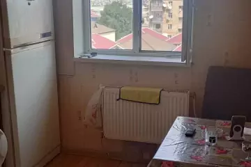 Satılır Köhnə Tikili Biləcəridə