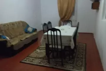 Satılır Həyət Evi Buzovnada