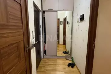 Satılır Yeni Tikili 8-ci Kilometrdə