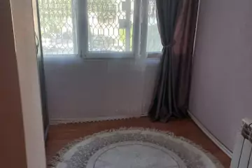 Satılır Köhnə Tikili Nəsimi Bazarında