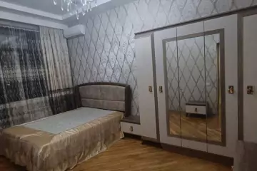 Satılır Yeni Tikili Elmler Akademiyasıda