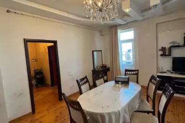 Satılır Yeni Tikili Yeni Yasamalda