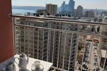 Aylıq Kirayə Yeni Tikili Ağ şəhər Kompleksində