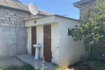 Satılır Həyət Evi Ramanada