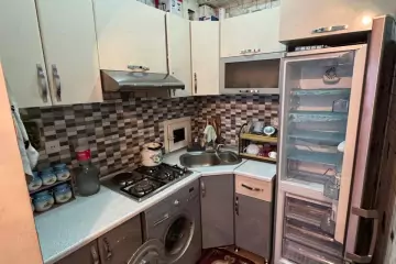 Satılır Yeni Tikili Yeni Yasamalda