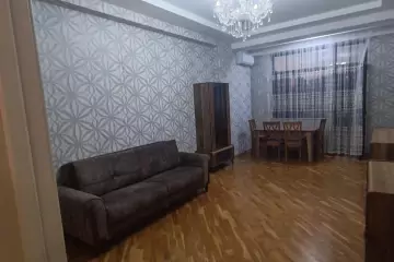 Satılır Yeni Tikili Elmler Akademiyasıda