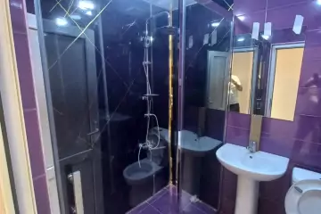 Satılır Köhnə Tikili Nəsimi Bazarında