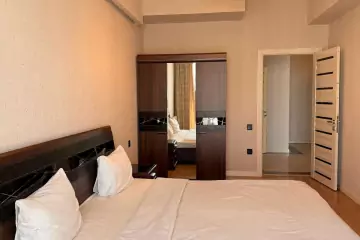 Aylıq Kirayə Yeni Tikili Ağ şəhər Kompleksində