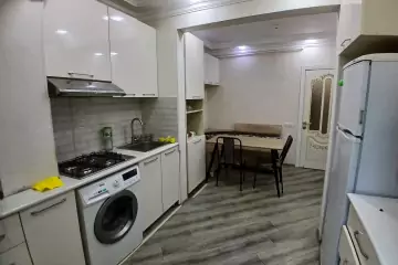 Satılır Köhnə Tikili Həzi Aslanovda