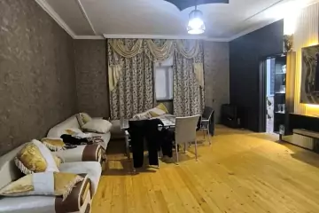 Satılır Həyət Evi Masazırda