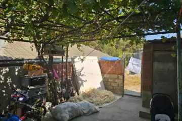 Satılır Həyət Evi Biləcəridə