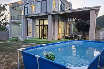 Günlük Kirayə Yeni Tikili Qəbələ şəhərində