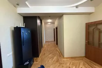 Aylıq Kirayə Yeni Tikili Ağ şəhər Kompleksində