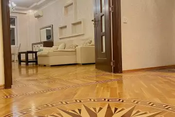 Aylıq Kirayə Yeni Tikili Ağ şəhər Kompleksində