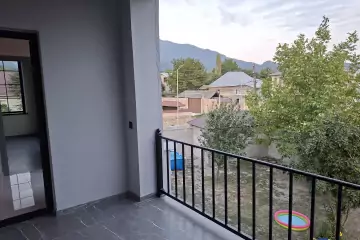 Günlük Kirayə Yeni Tikili Qəbələ şəhərində