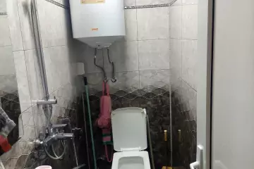 Satılır Köhnə Tikili Biləcəridə