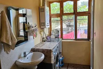 Satılır Həyət Evi Biləcəridə