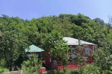 Günlük Kirayə Həyət Evi Vəndam Qəsəbəsində