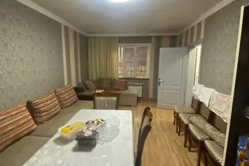 Satılır Həyət Evi Bakıda