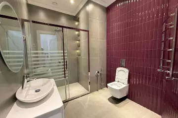 Satılır Yeni Tikili Ağ şəhər Kompleksində