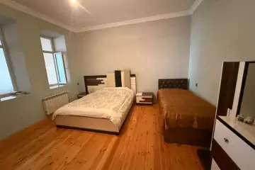 Satılır Həyət Evi Biləcəridə