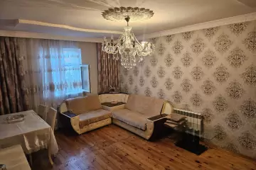 Satılır Həyət Evi Binəqədidə