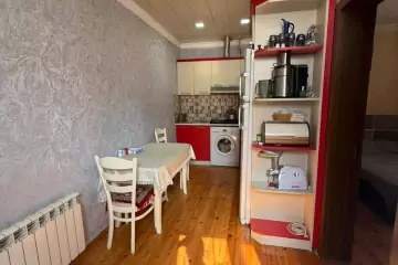 Satılır Həyət Evi Biləcəridə
