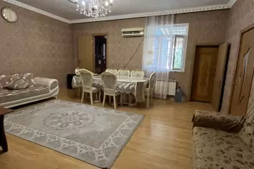 Satılır Həyət Evi Bayılda
