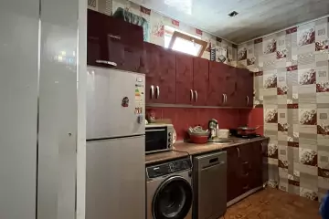 Satılır Həyət Evi Bayılda