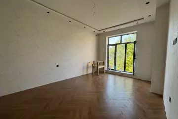 Satılır Həyət Evi 6-cı Mikrorayonda 